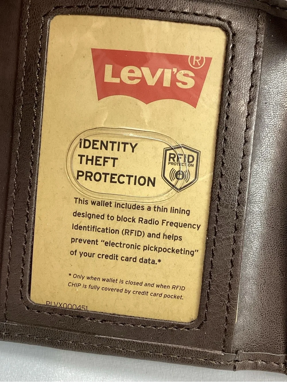Levi’s Brown Leather Trifold Wallet RFID Protection NEW! Retail $36